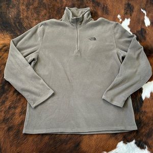Men’s North Face Quarter Zip Size Large
